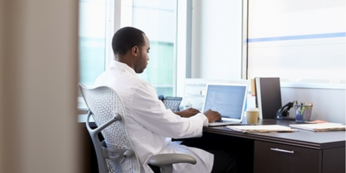 Escolher um sistema com telemedicina para sua clínica? | Doctor Max